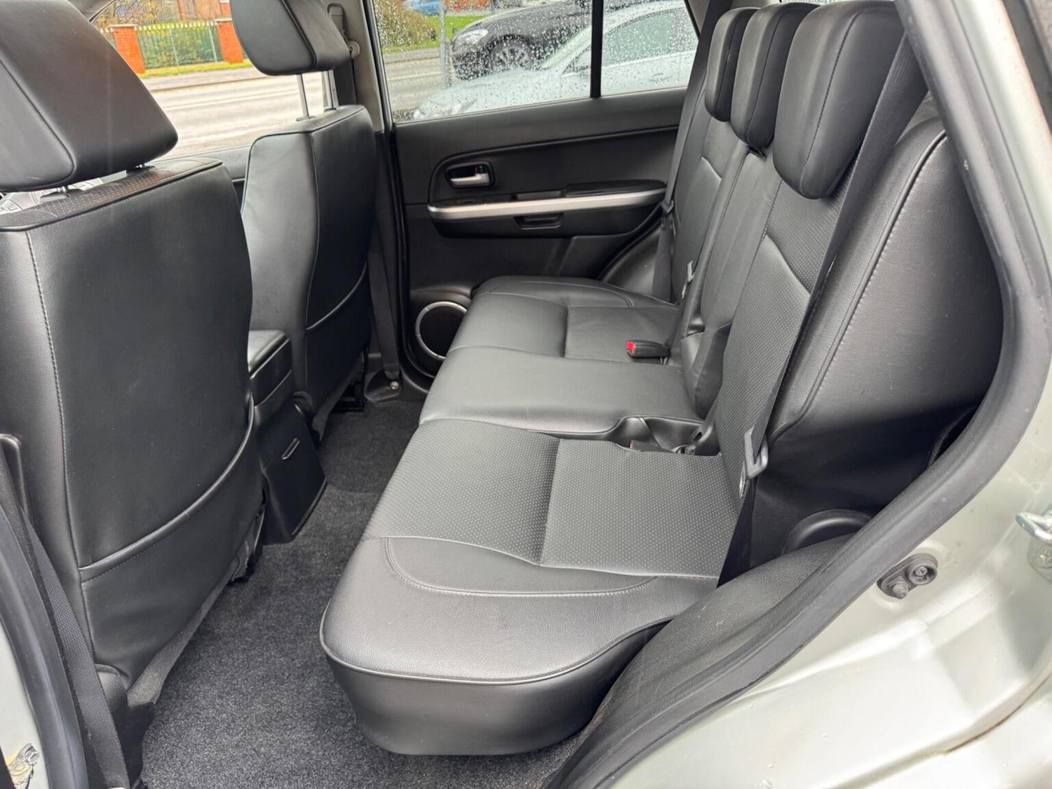 Used Suzuki Grand Vitara 2011 for sale - 76830383: Photo 47