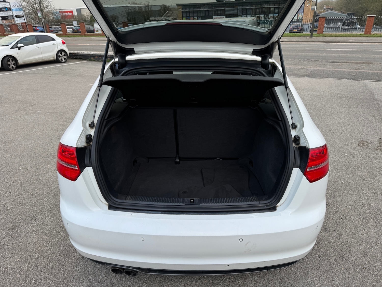 Used Audi A3 2010 for sale - 77804922: Photo 5