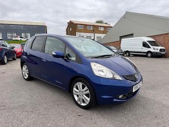 Used Honda Jazz 2011 for sale - 76576899: Photo