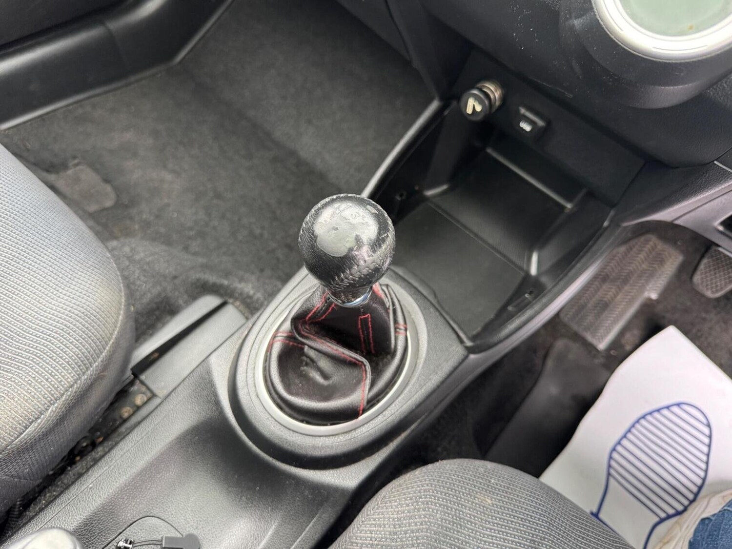 Used Honda Jazz 2011 for sale - 76576899: Photo 37