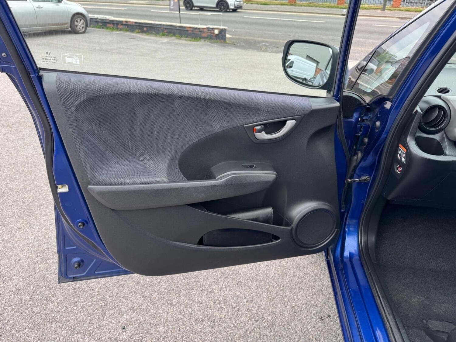 Used Honda Jazz 2011 for sale - 76576899: Photo 40