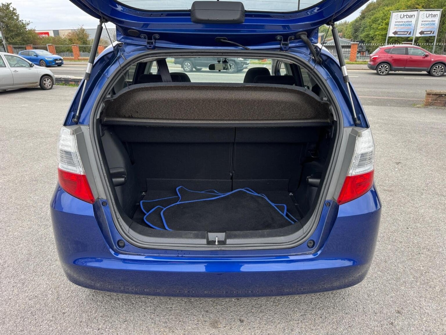 Used Honda Jazz 2011 for sale - 76576899: Photo 5