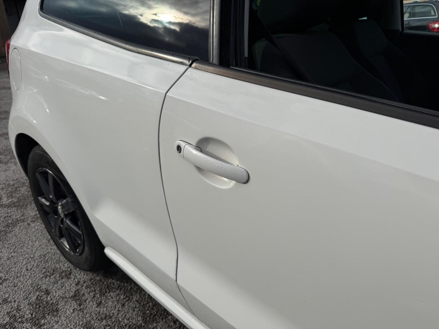 Used Volkswagen Polo 2012 for sale - 76576851: Photo 11