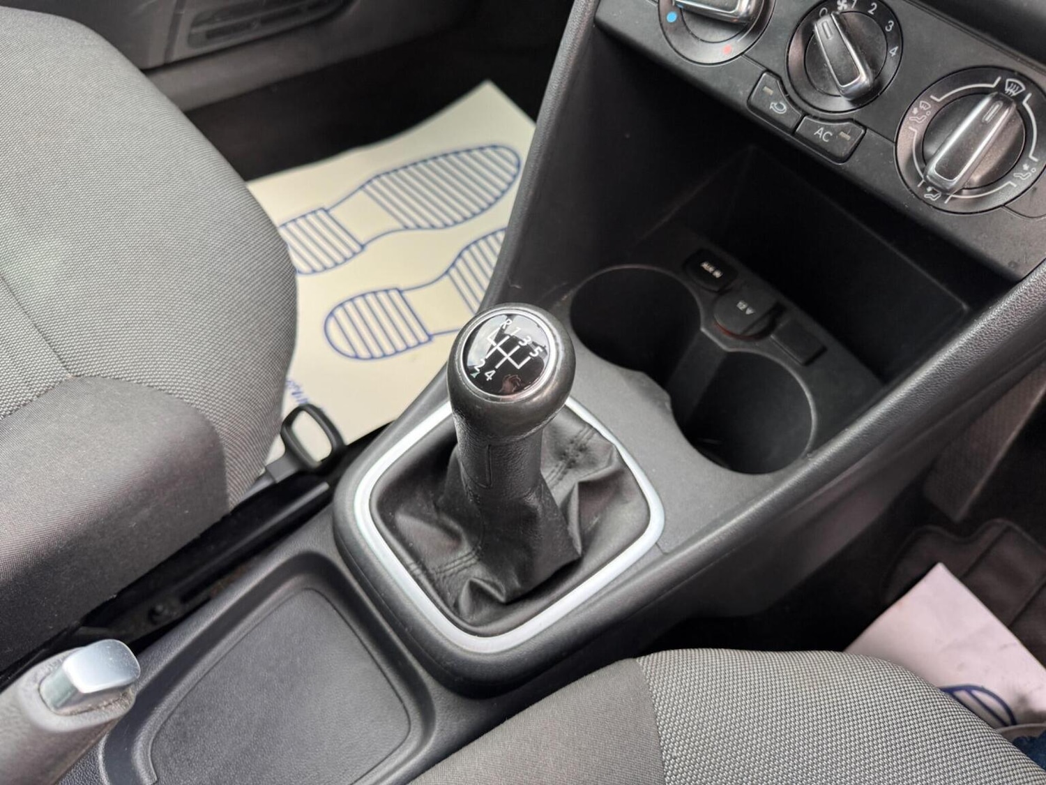 Used Volkswagen Polo 2012 for sale - 76576851: Photo 29