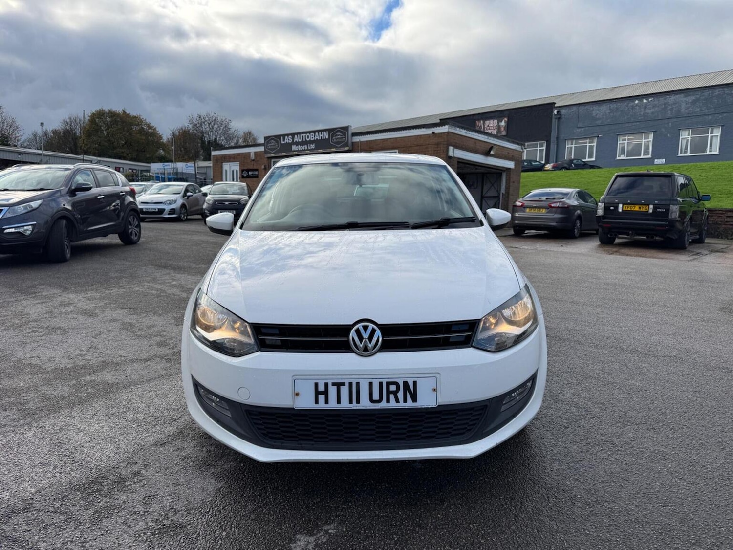 Used Volkswagen Polo 2012 for sale - 76576851: Photo 3