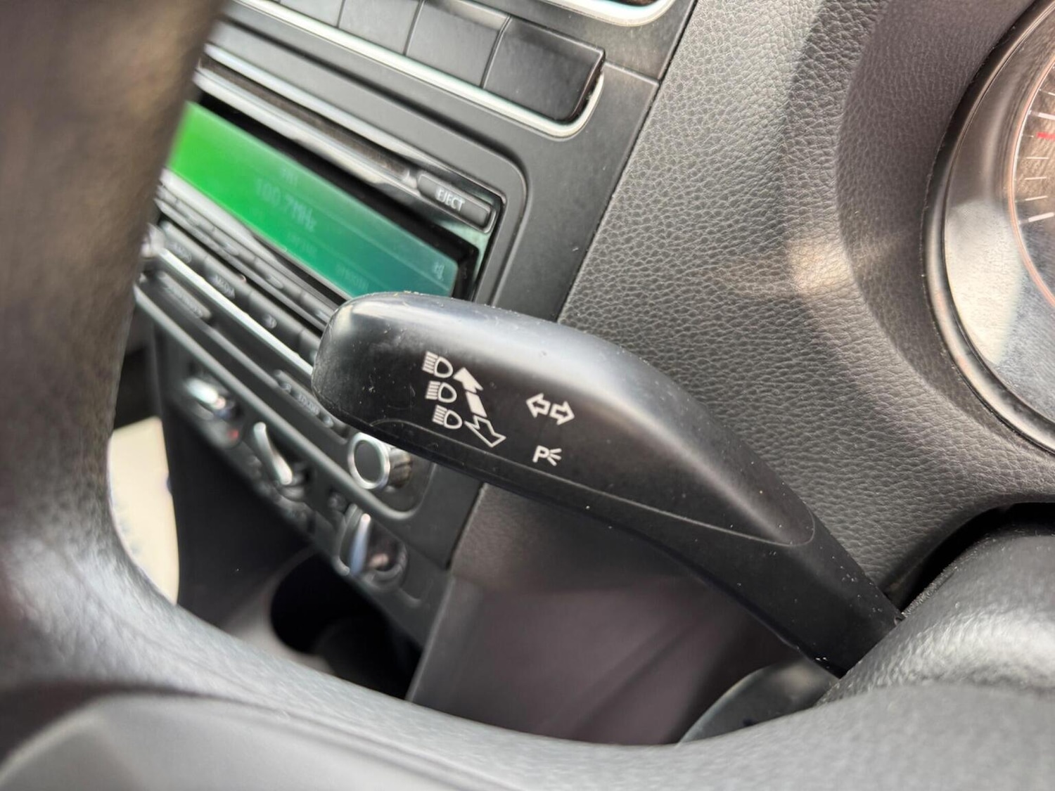 Used Volkswagen Polo 2012 for sale - 76576851: Photo 32