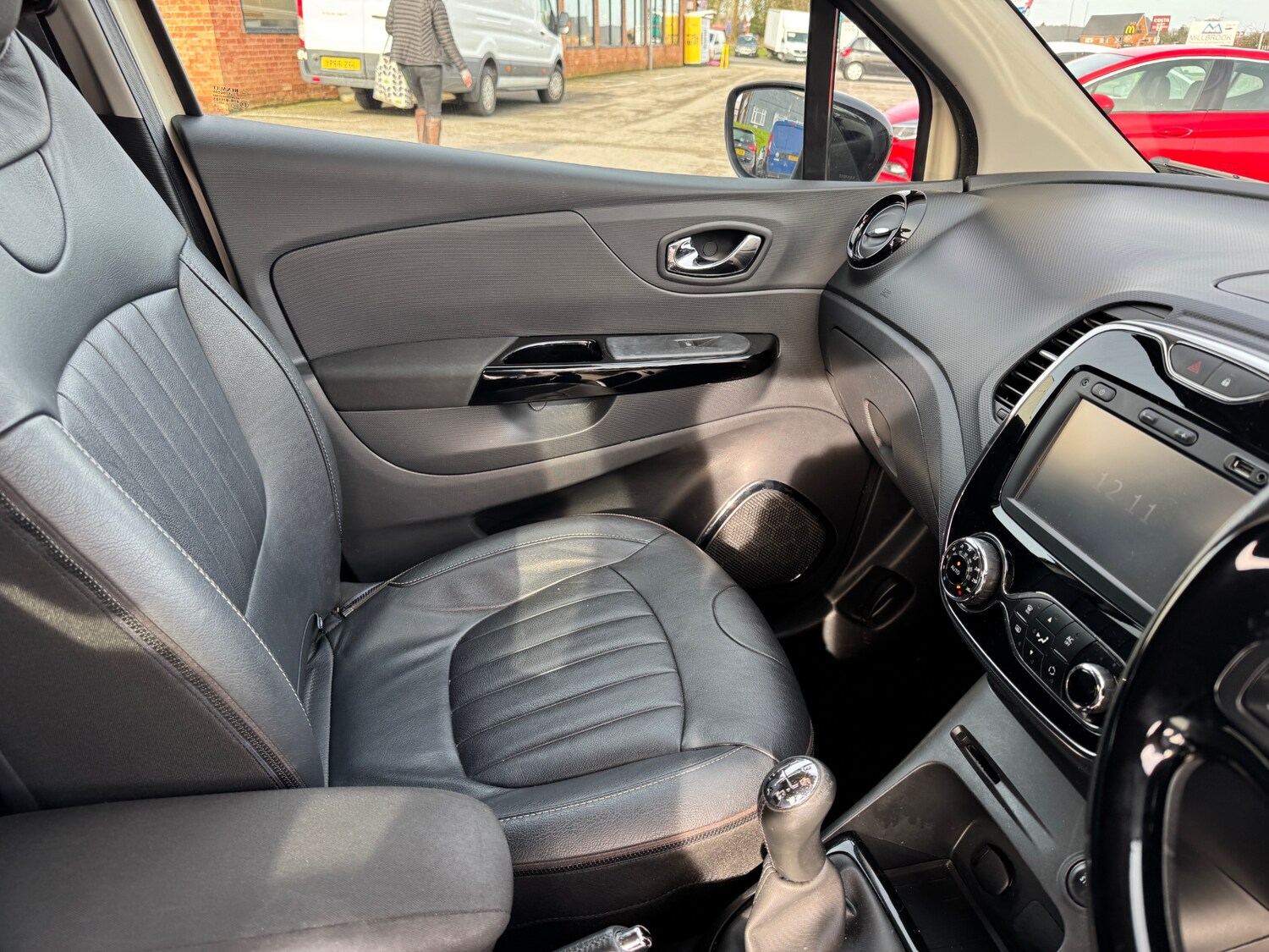 Used Renault Captur 2015 for sale - 77581731: Photo 11