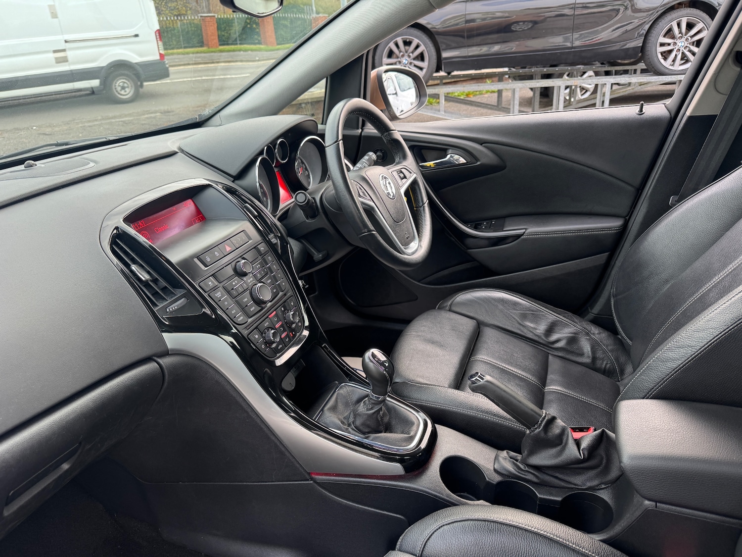 Used Vauxhall Astra 2015 for sale - 77758553: Photo 45