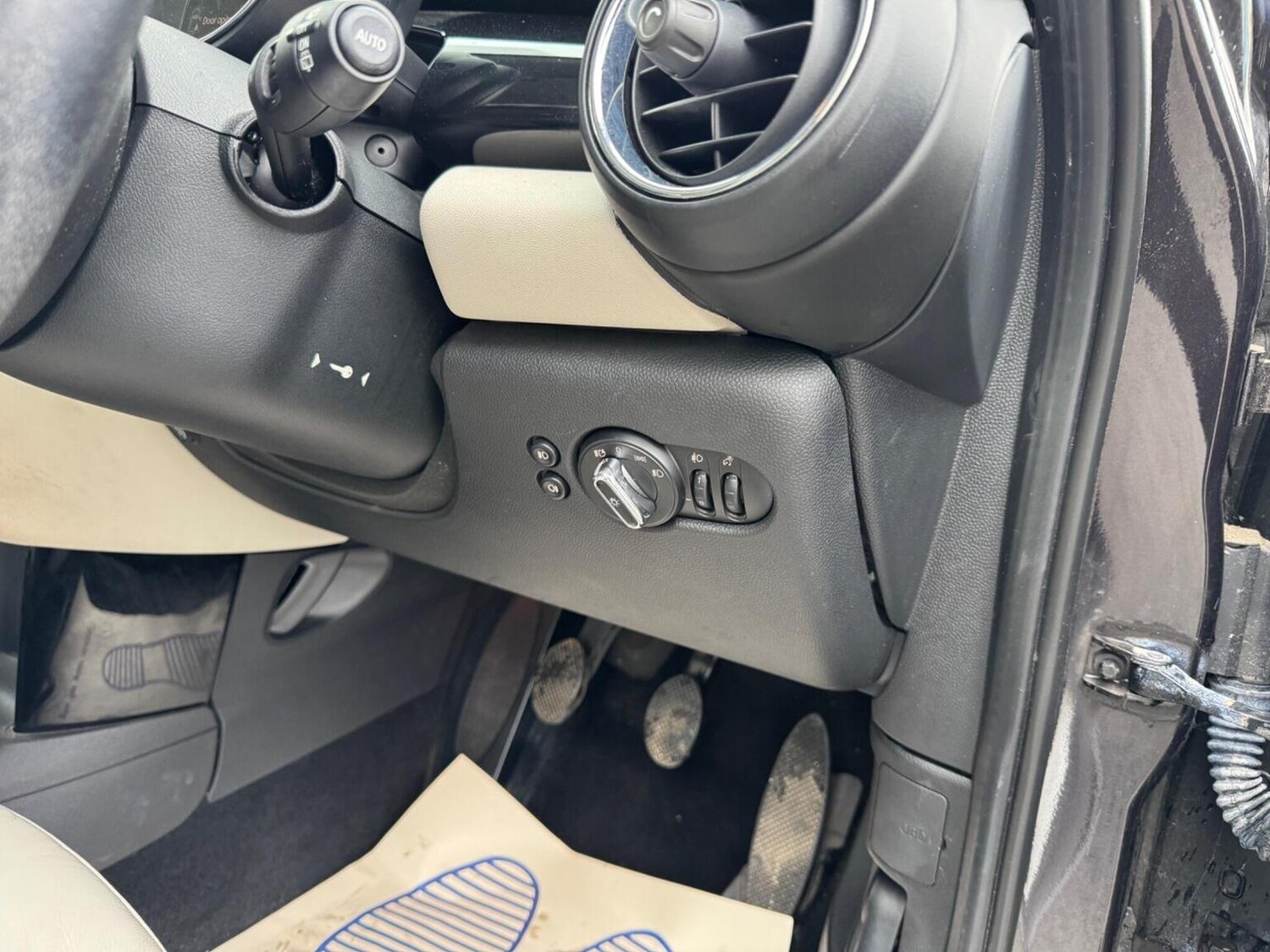 Used MINI Hatch 2015 for sale - 76576951: Photo 31