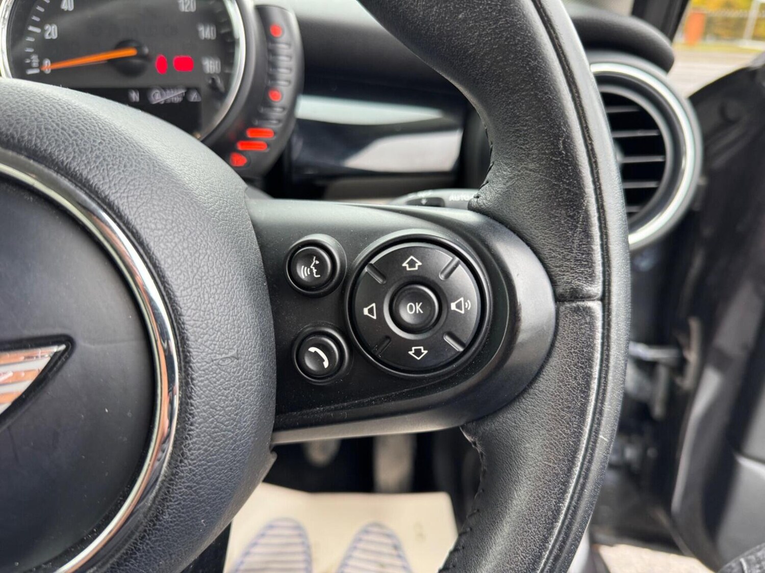 Used MINI Hatch 2015 for sale - 76576951: Photo 33