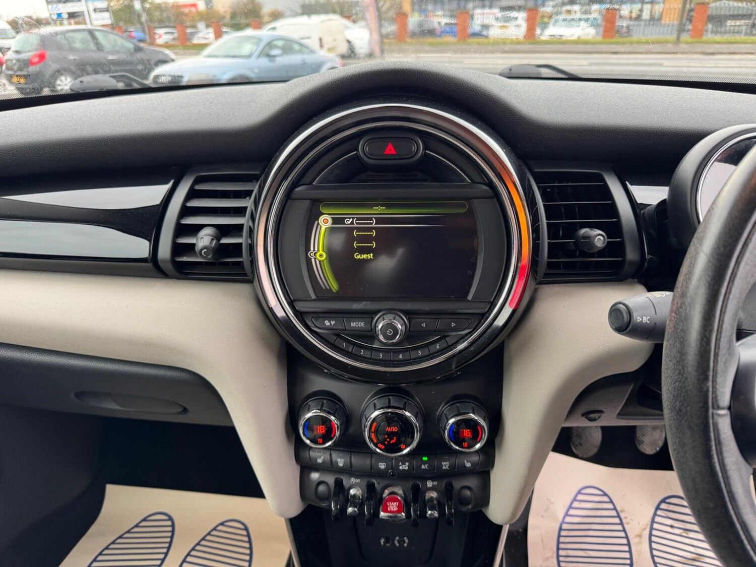 Used MINI Hatch 2015 for sale - 76576951: Photo 38