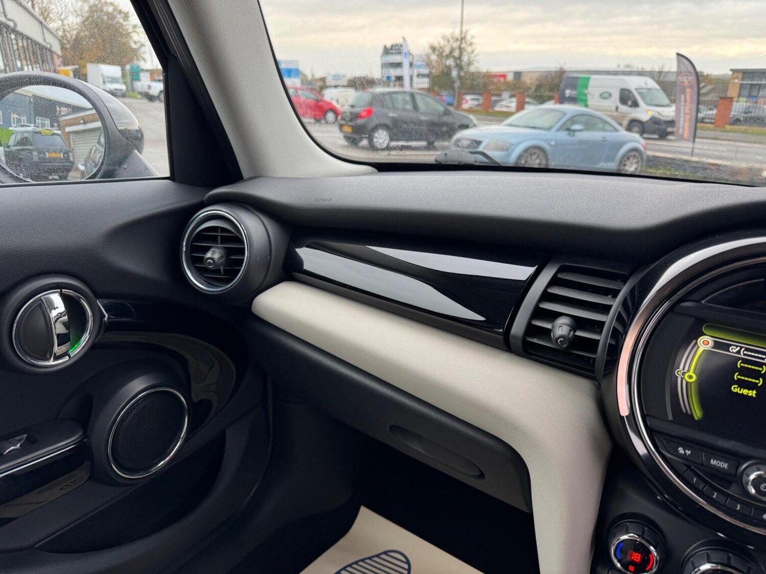 Used MINI Hatch 2015 for sale - 76576951: Photo 39