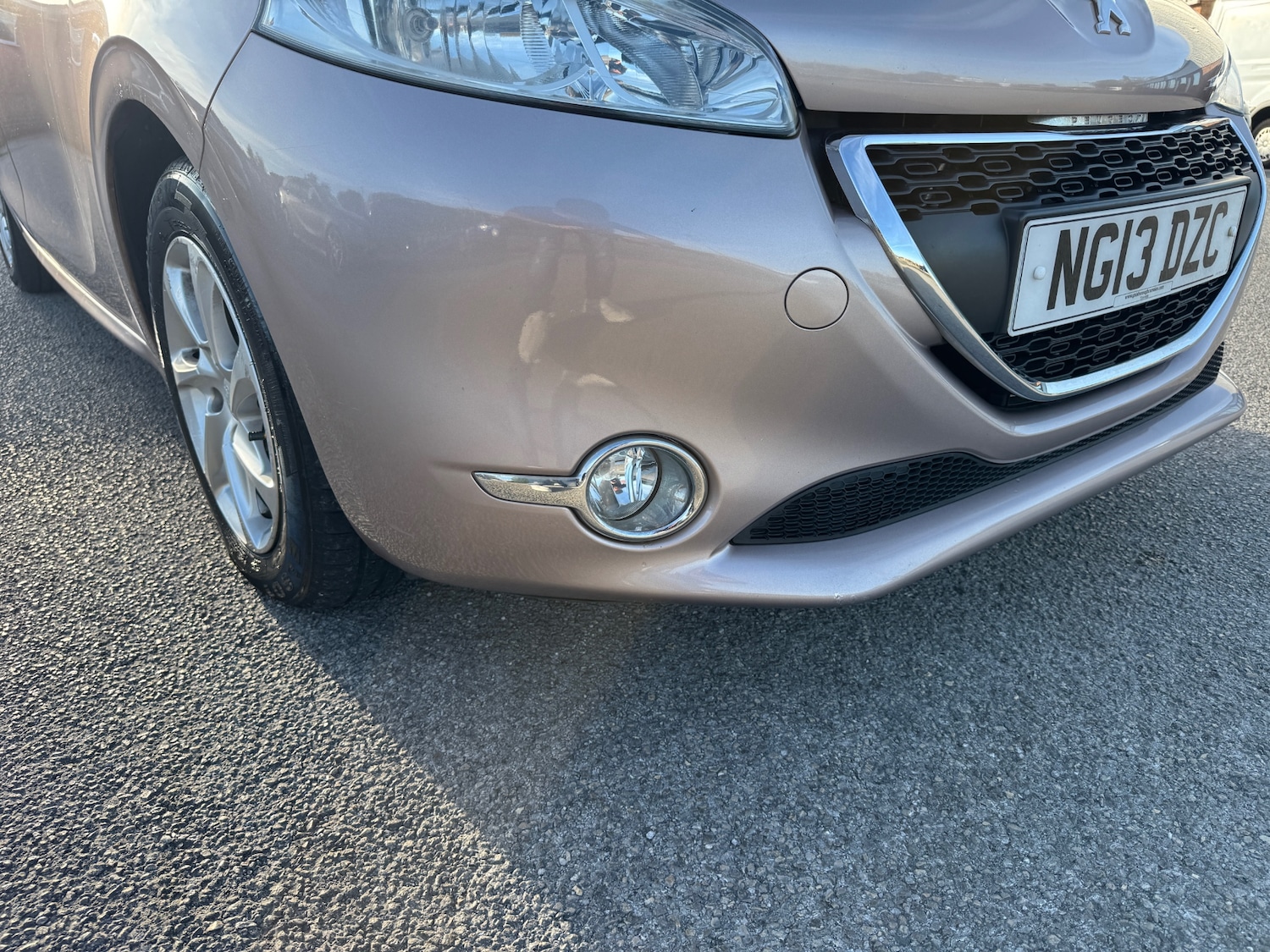 Used Peugeot 208 2013 for sale - 77756925: Photo 15