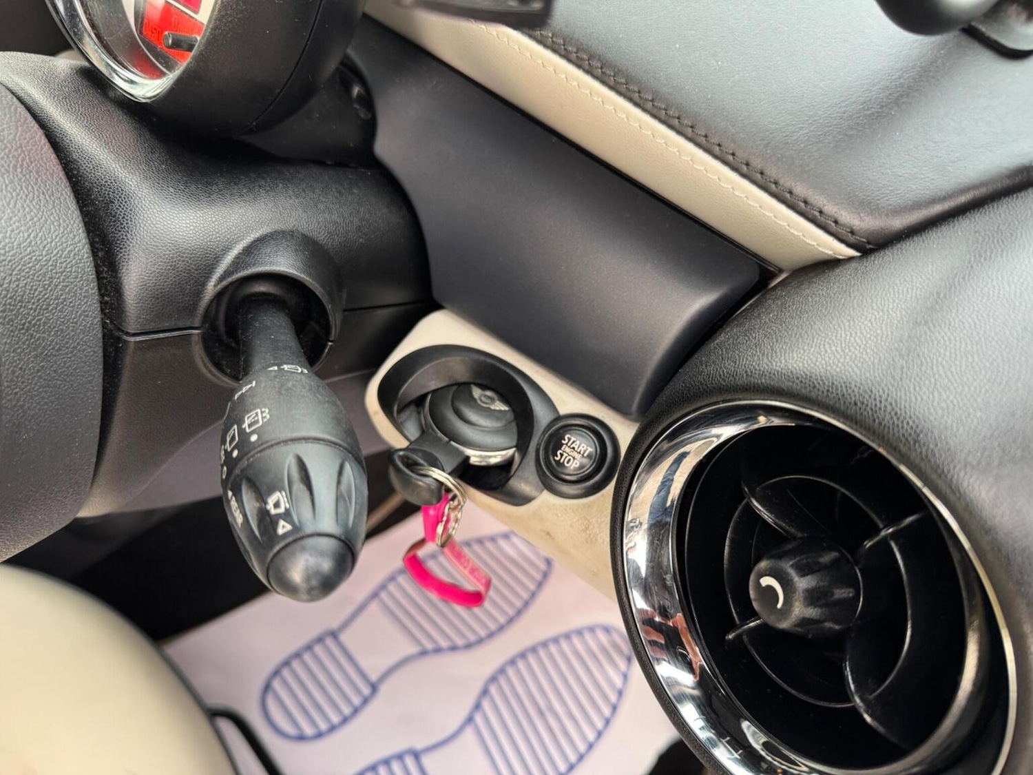 Used MINI Hatch 2011 for sale - 76712670: Photo 32