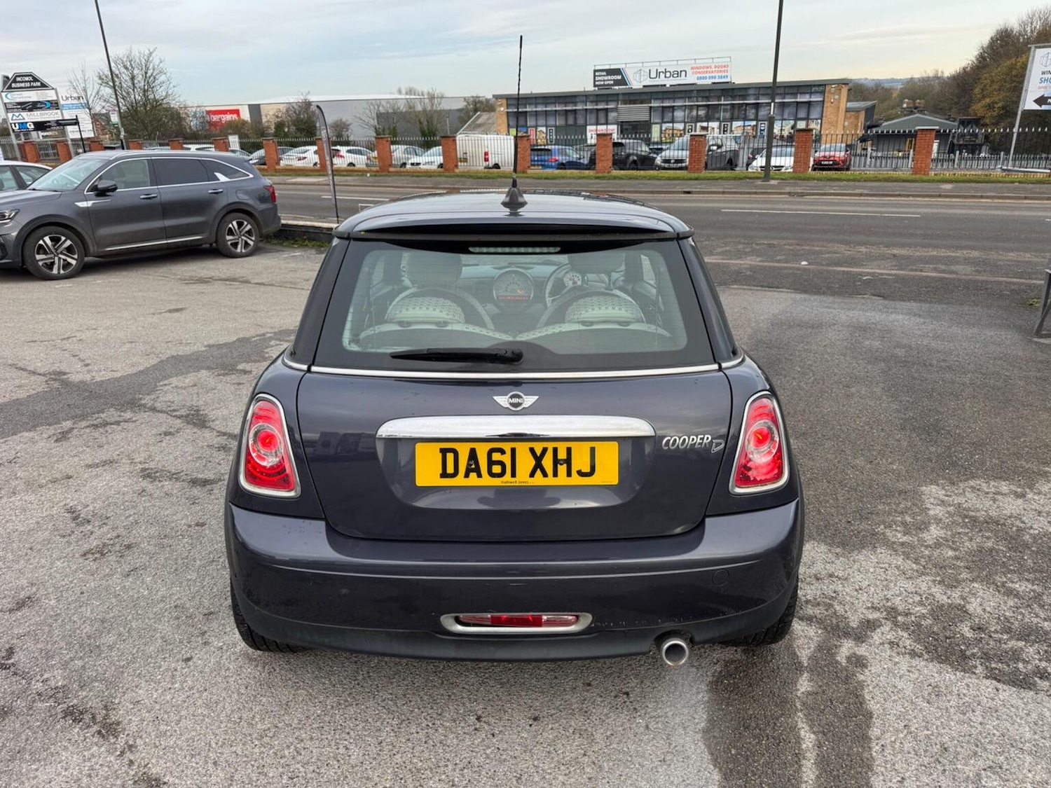 Used MINI Hatch 2011 for sale - 76712670: Photo 5