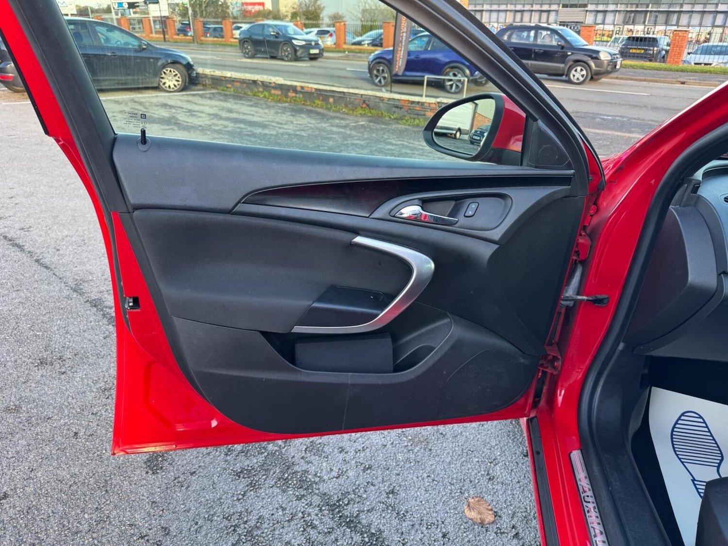 Used Vauxhall Insignia 2015 for sale - 76637445: Photo 32