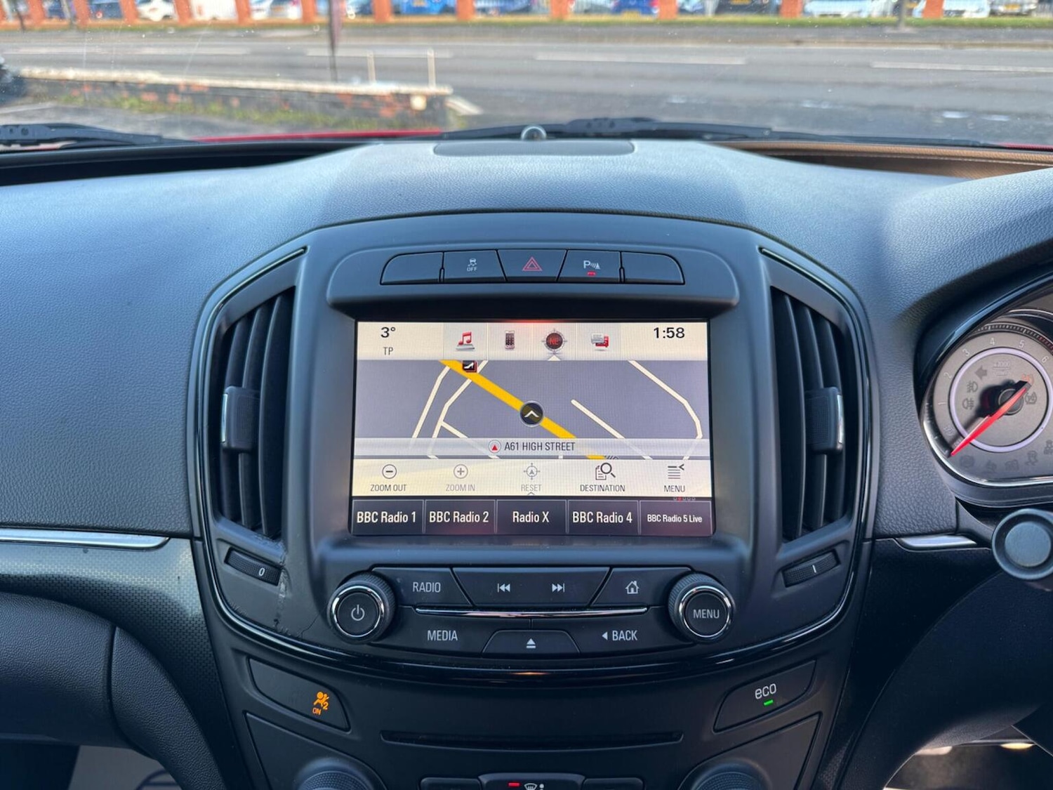 Used Vauxhall Insignia 2015 for sale - 76637445: Photo 38