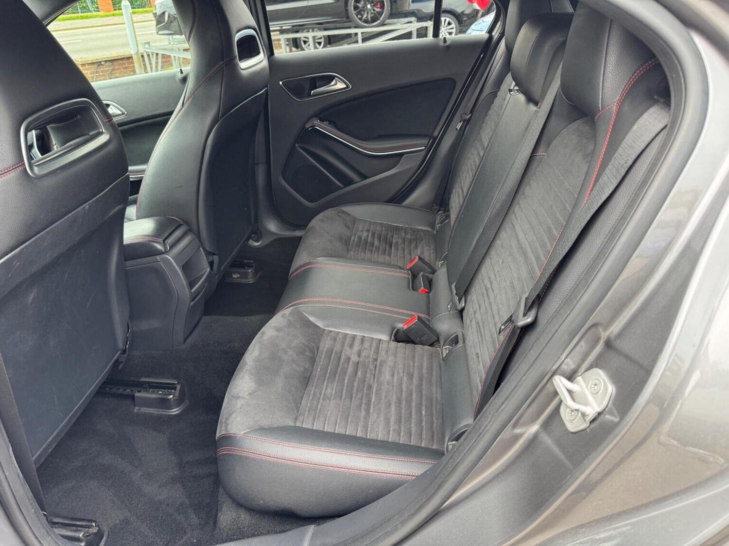 Used Mercedes-Benz A-Class 2013 for sale - 76576956: Photo 48