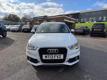 Used Audi A1 2013 for sale - 76576894: Photo