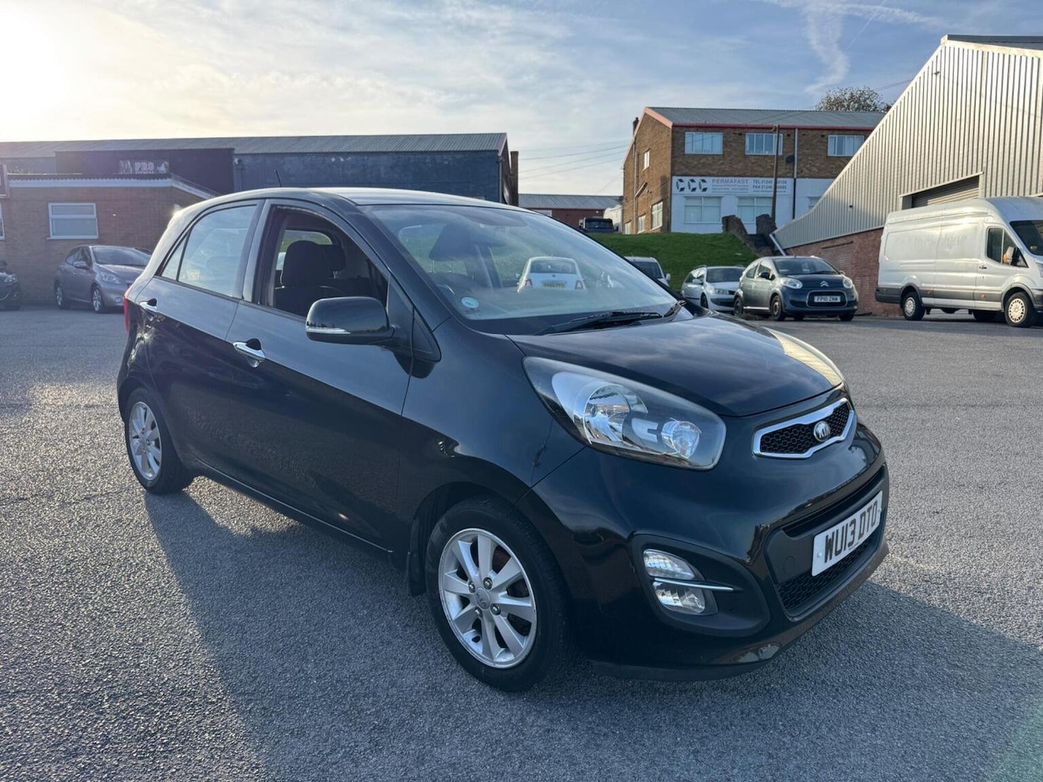Used Kia Picanto 2013 for sale - 76576864: Photo 2