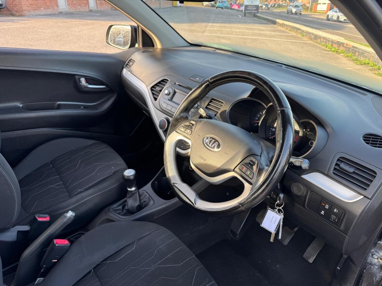 Used Kia Picanto 2013 for sale - 76576864: Photo 28