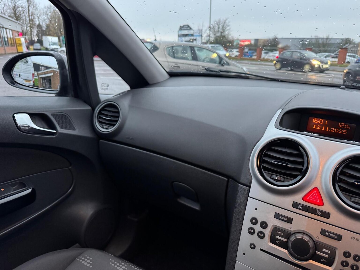 Used Vauxhall Corsa 2014 for sale - 76576879: Photo 12