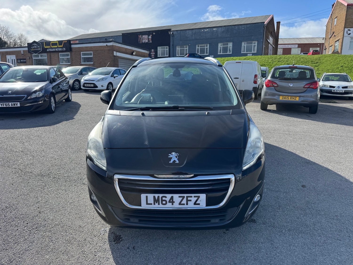 Used Peugeot 5008 2014 for sale - 77881192: Photo 2