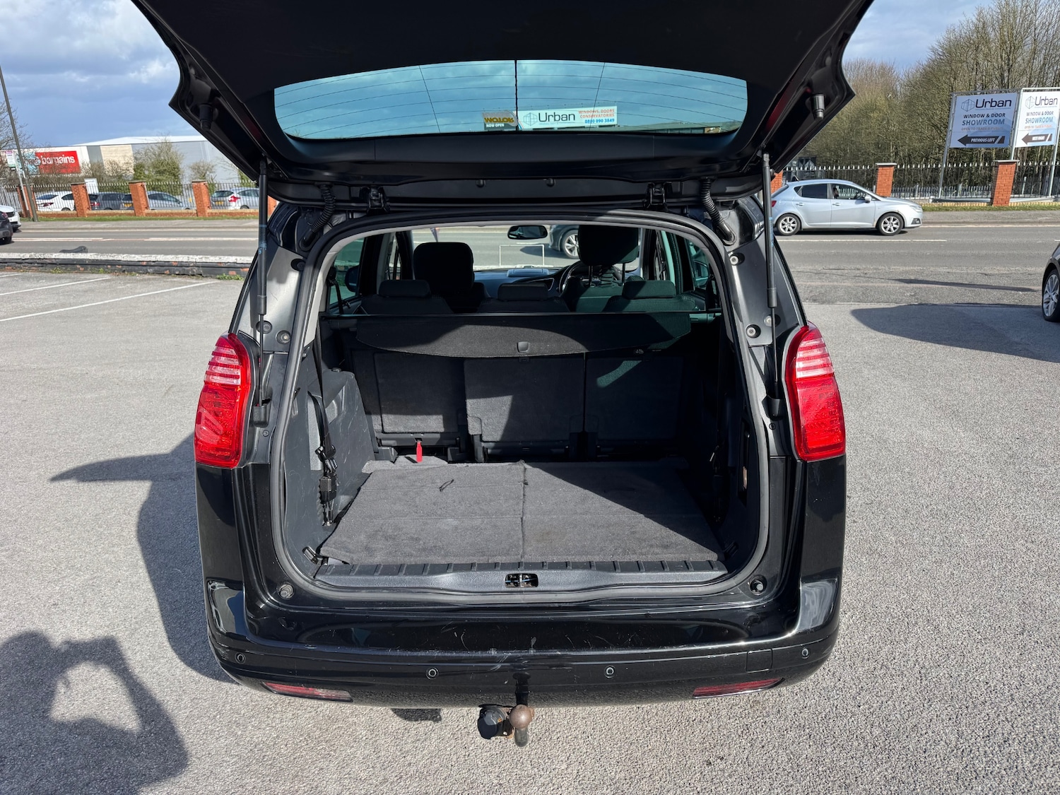 Used Peugeot 5008 2014 for sale - 77881192: Photo 5