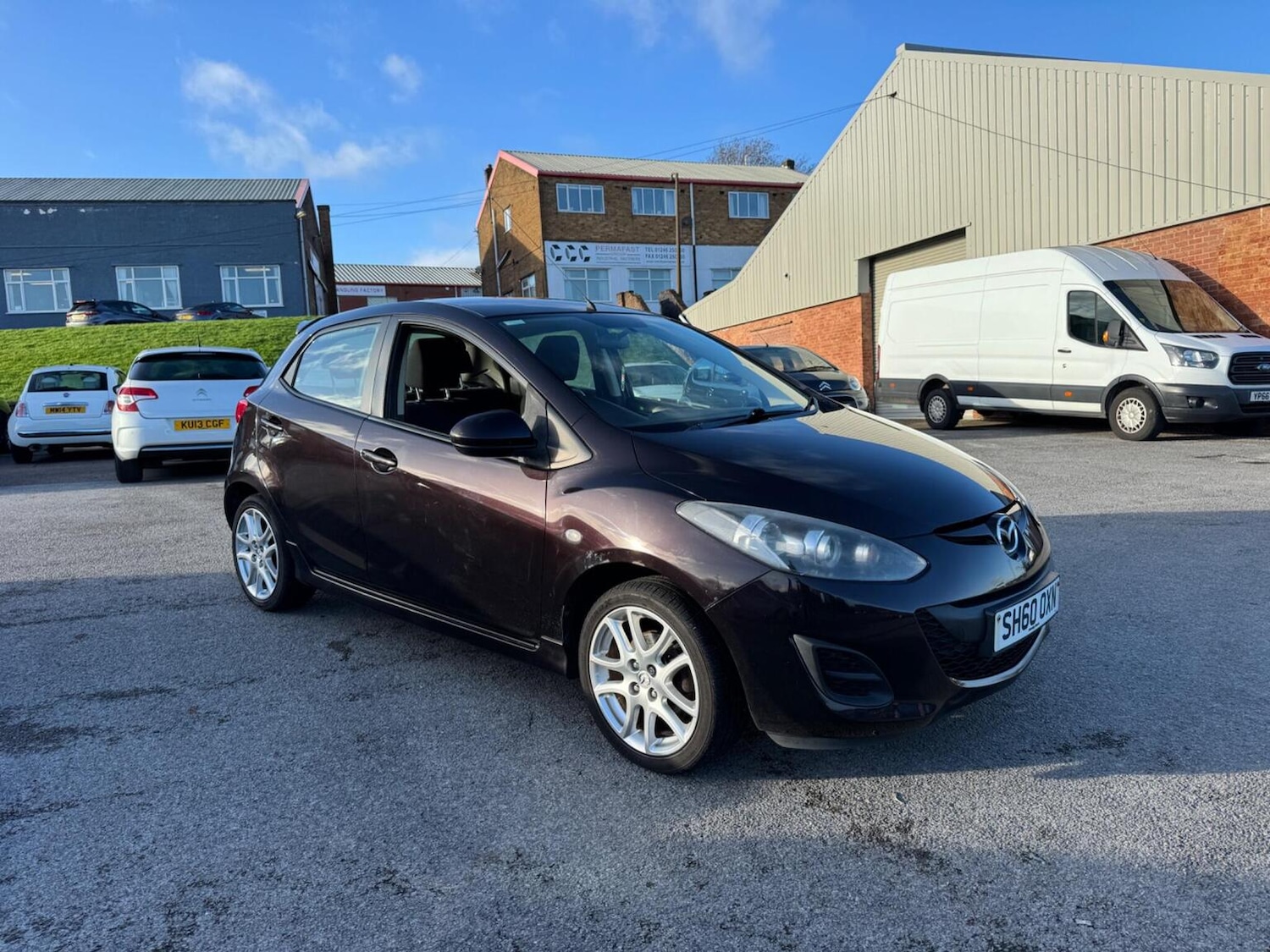 Used Mazda Mazda2 2010 for sale - 76896959: Photo 2