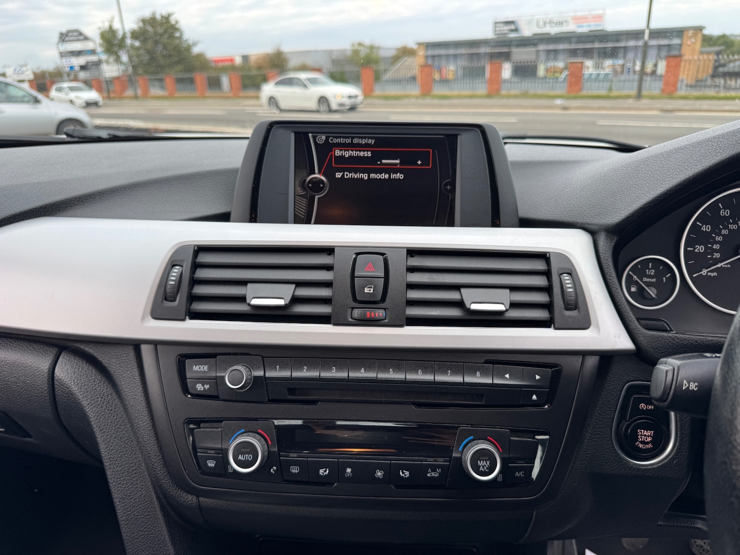 Used BMW 3 Series 2013 for sale - 77758535: Photo 35