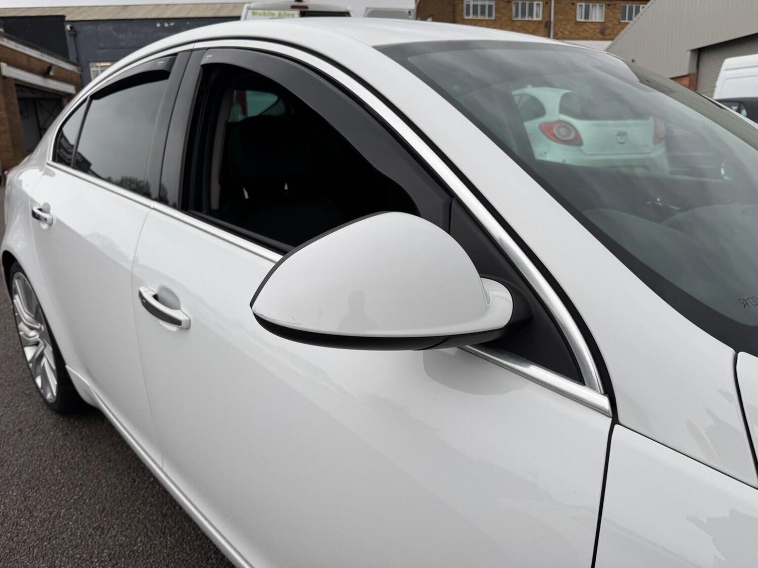 Used Vauxhall Insignia 2015 for sale - 76576896: Photo 13
