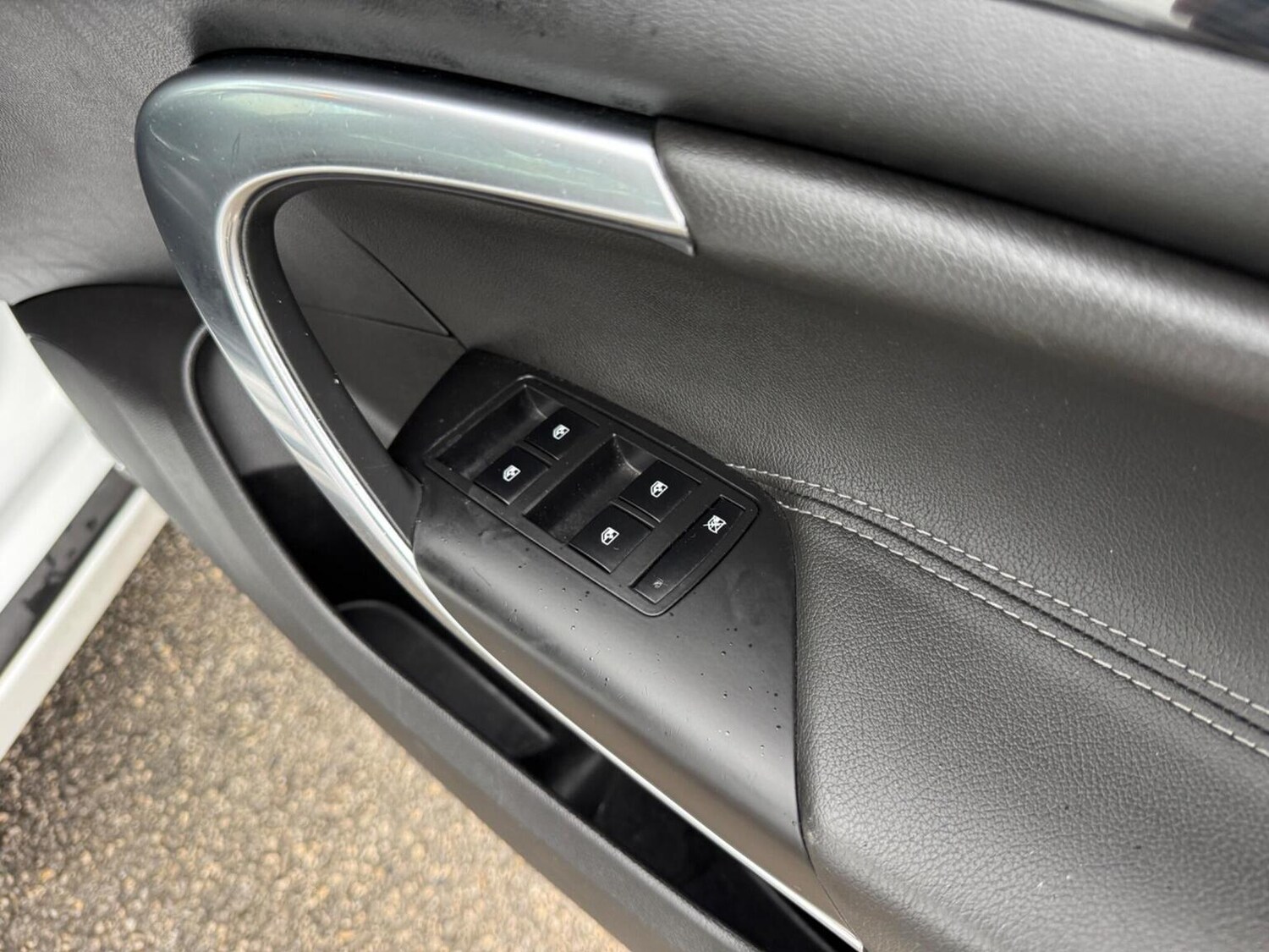 Used Vauxhall Insignia 2015 for sale - 76576896: Photo 30