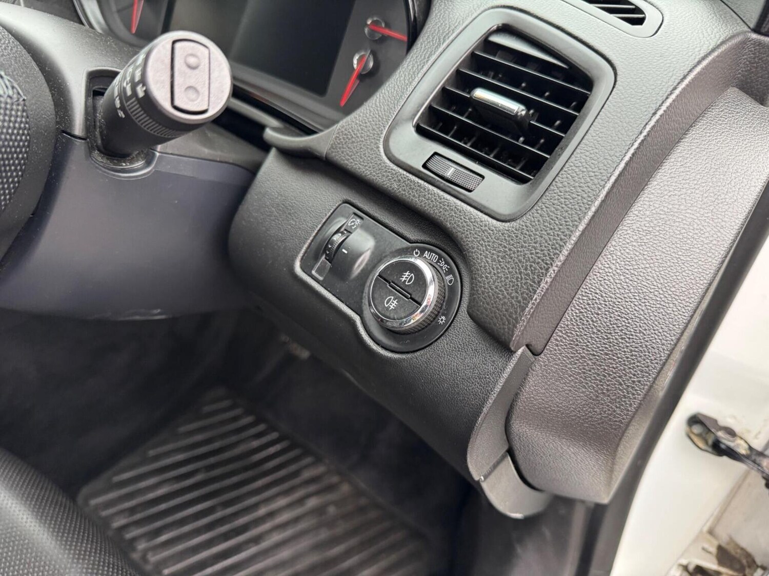 Used Vauxhall Insignia 2015 for sale - 76576896: Photo 36