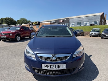 Used Vauxhall Astra 2012 for sale - 78995559: Photo