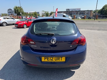 Used Vauxhall Astra 2012 for sale - 78995559: Photo