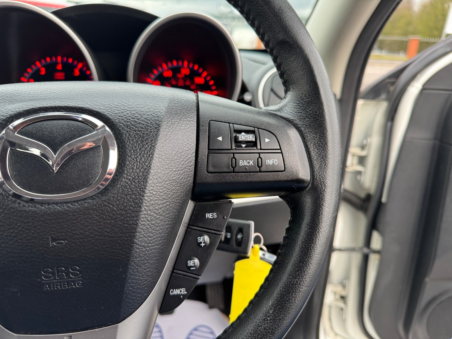 Used Mazda Mazda3 2011 for sale - 77535767: Photo 13