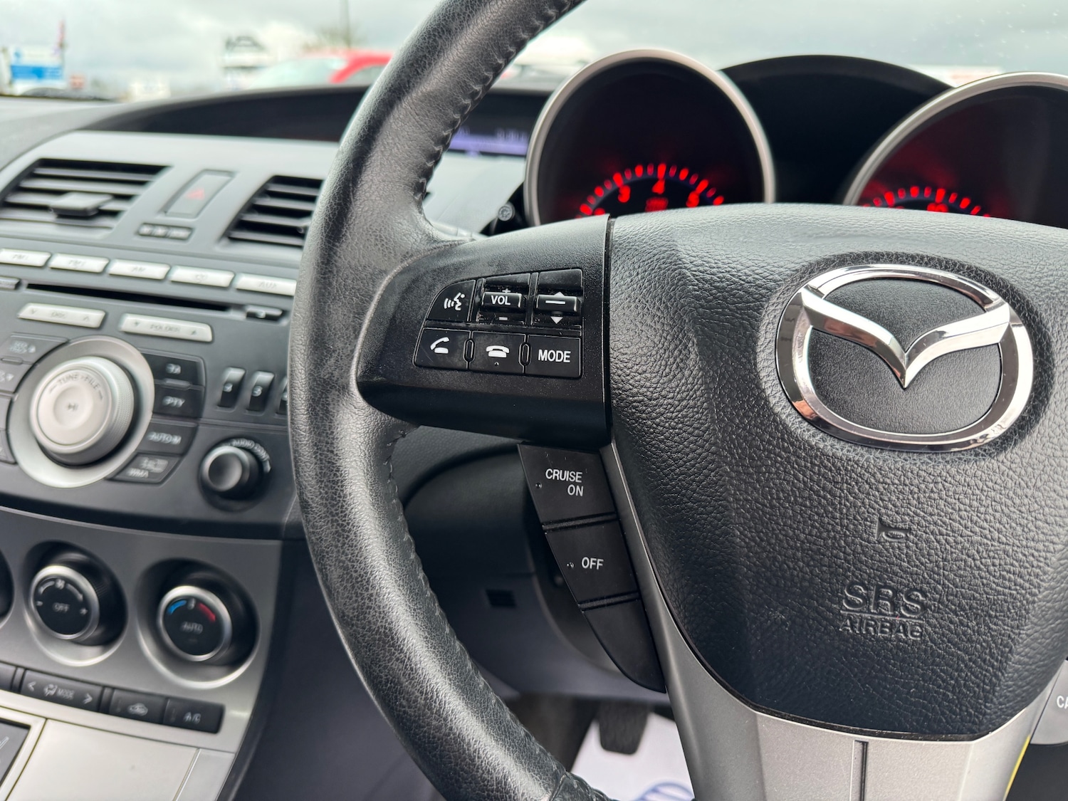 Used Mazda Mazda3 2011 for sale - 77535767: Photo 14