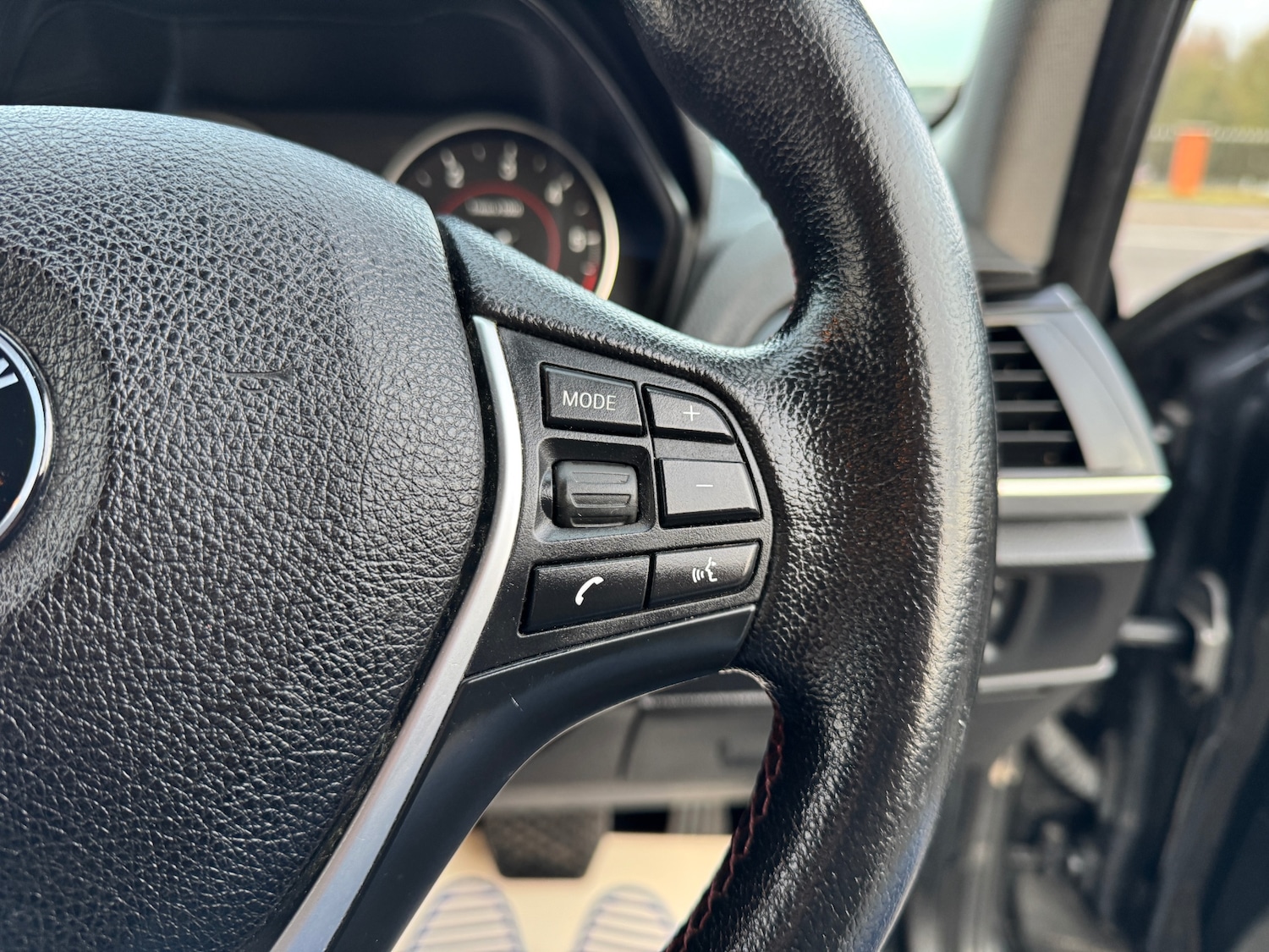 Used BMW 1 Series 2015 for sale - 77202126: Photo 34