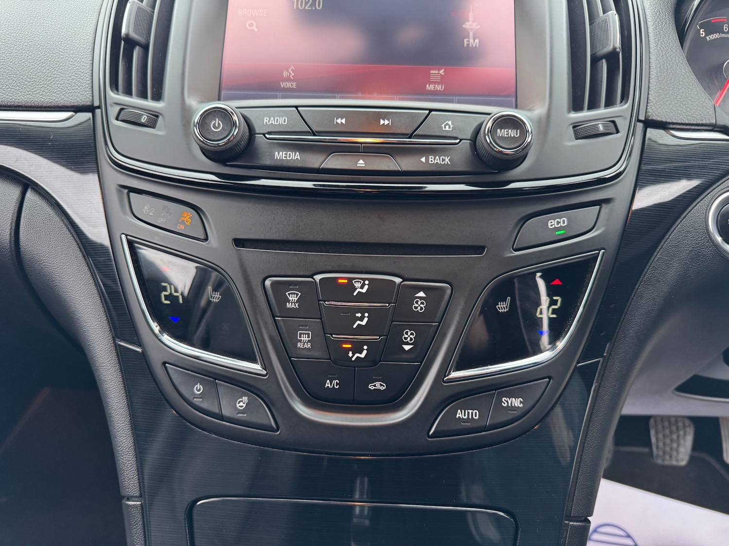 Used Vauxhall Insignia 2015 for sale - 77535720: Photo 22