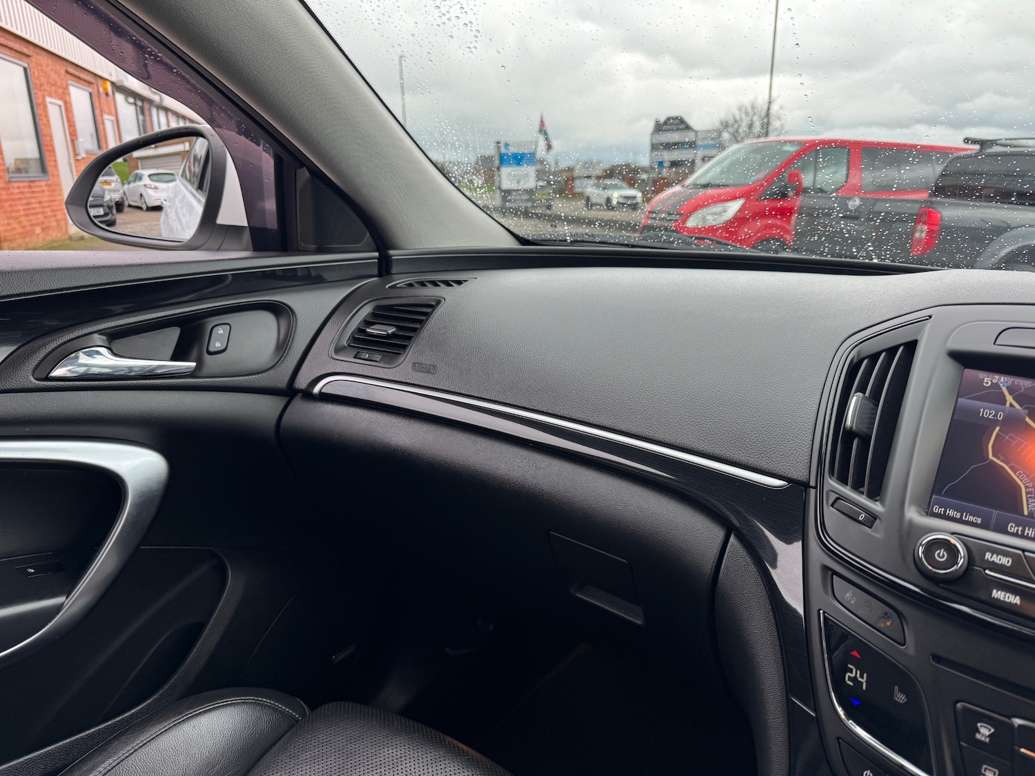 Used Vauxhall Insignia 2015 for sale - 77535720: Photo 25