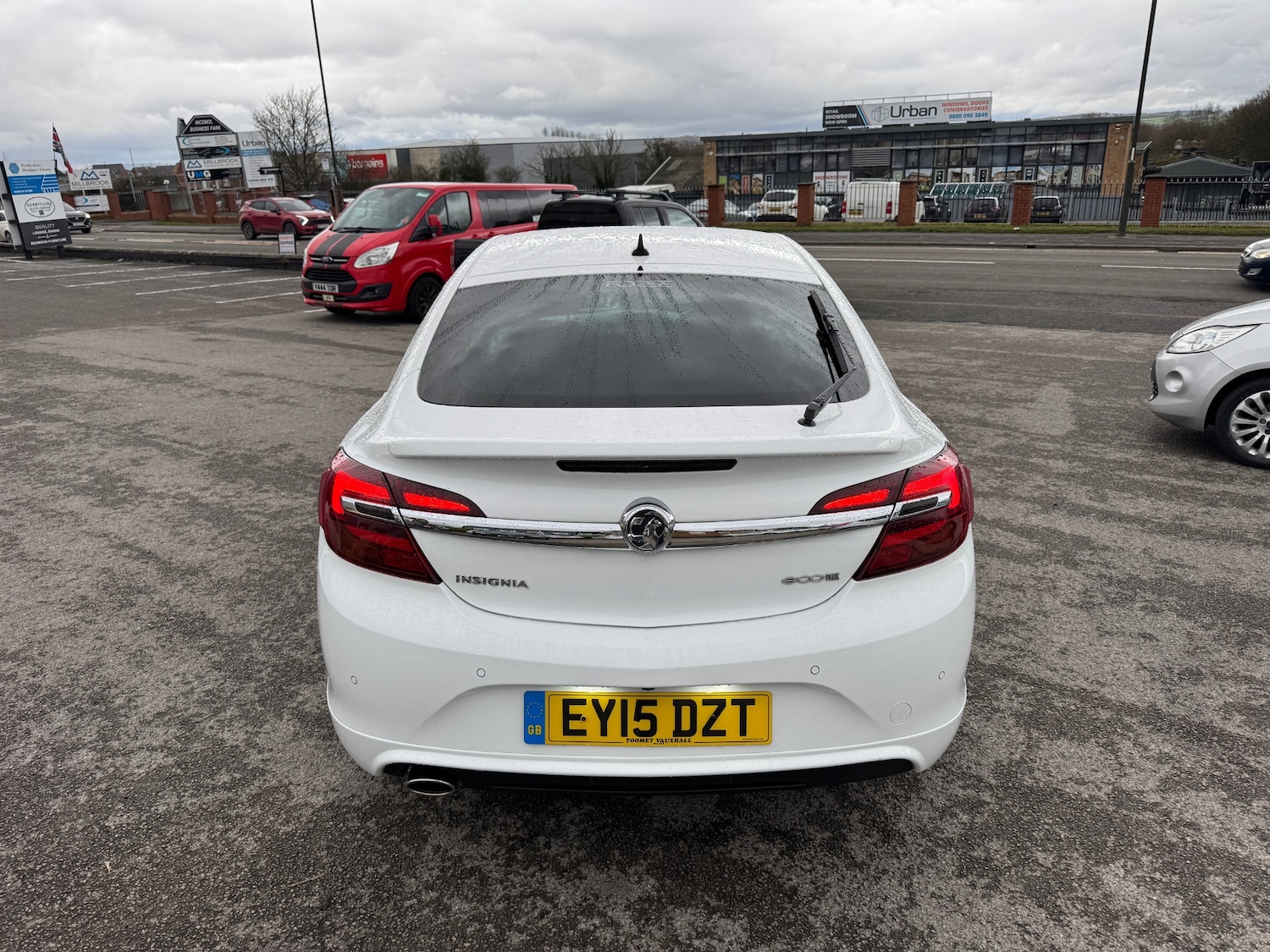 Used Vauxhall Insignia 2015 for sale - 77535720: Photo 4