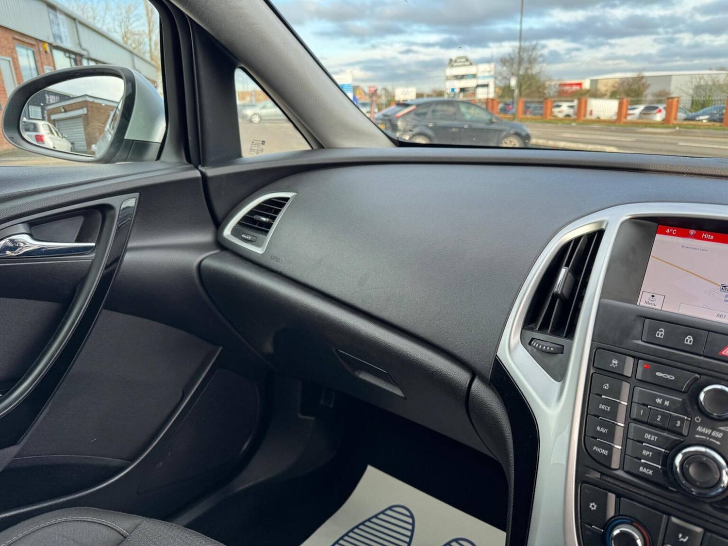 Used Vauxhall Astra 2015 for sale - 76637406: Photo 46