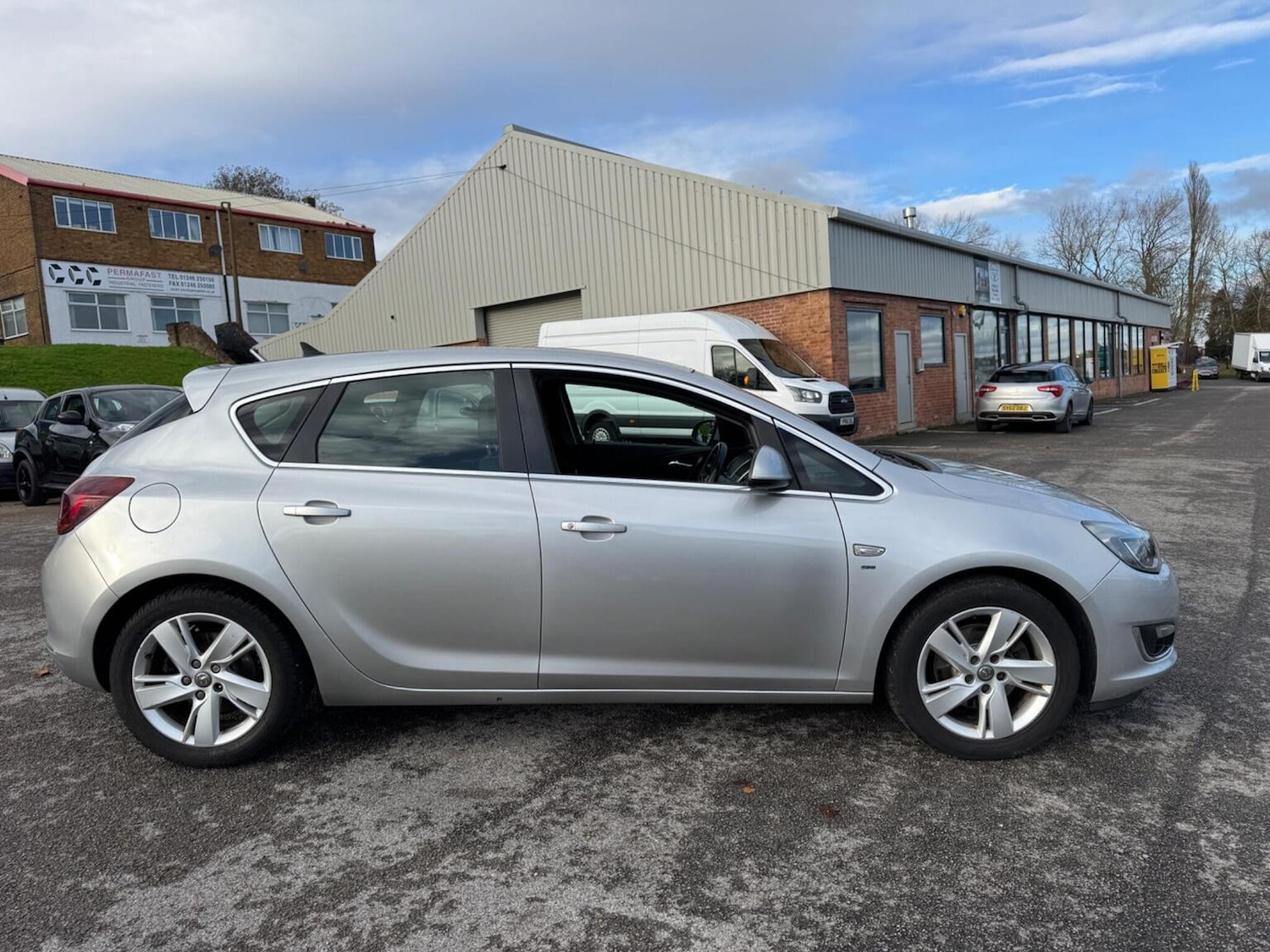Used Vauxhall Astra 2015 for sale - 76637406: Photo 9