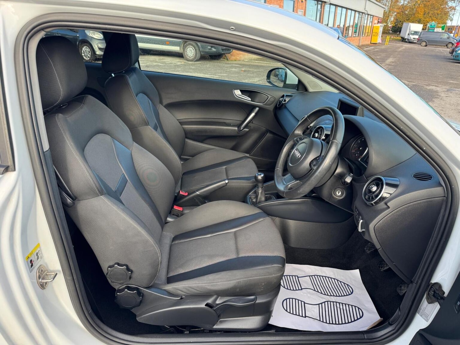 Used Audi A1 2013 for sale - 76576895: Photo 28