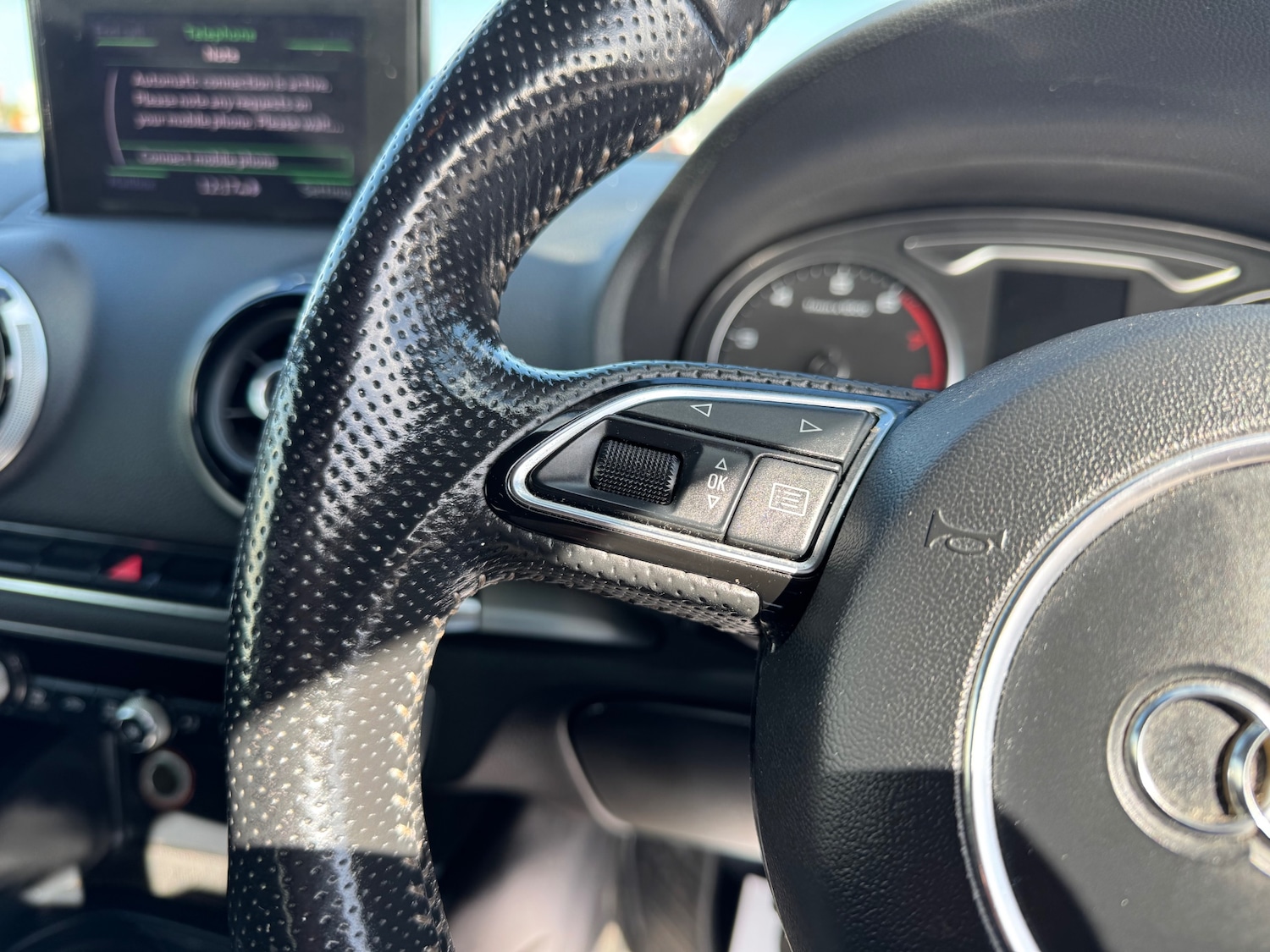 Used Audi A3 2013 for sale - 77892042: Photo 17