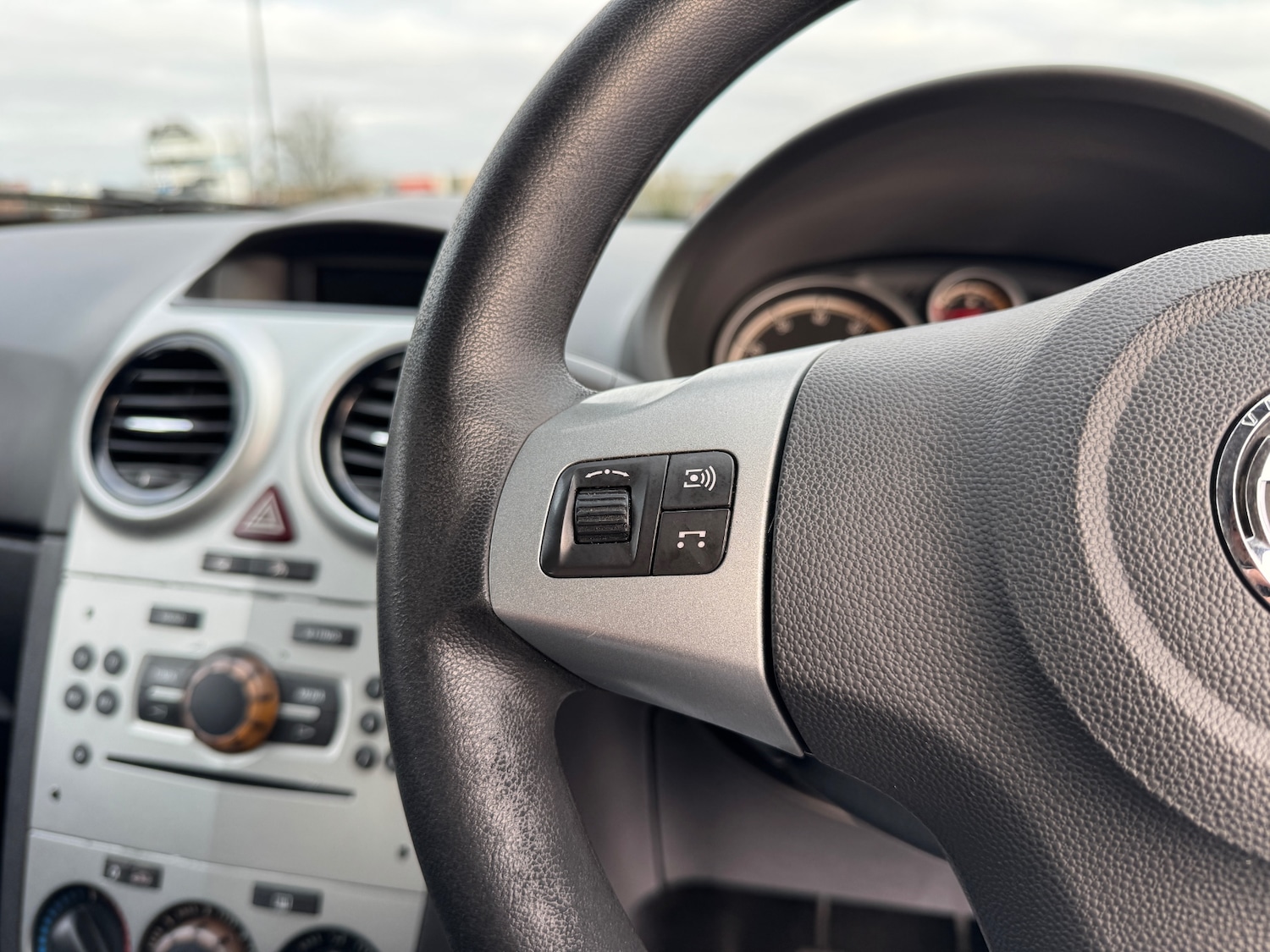 Used Vauxhall Corsa 2013 for sale - 77053685: Photo 35