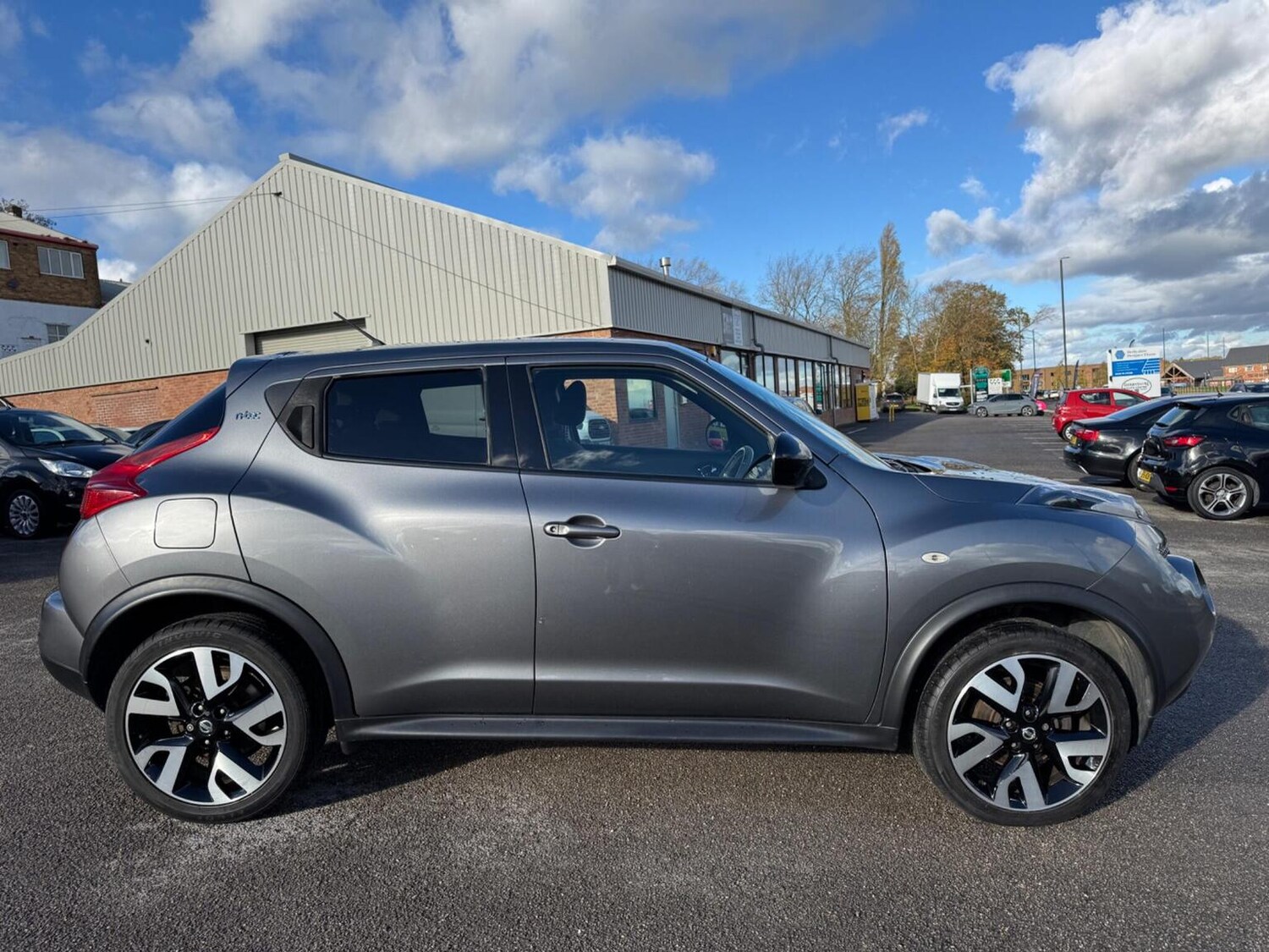 Used Nissan Juke 2014 for sale - 76576873: Photo 7