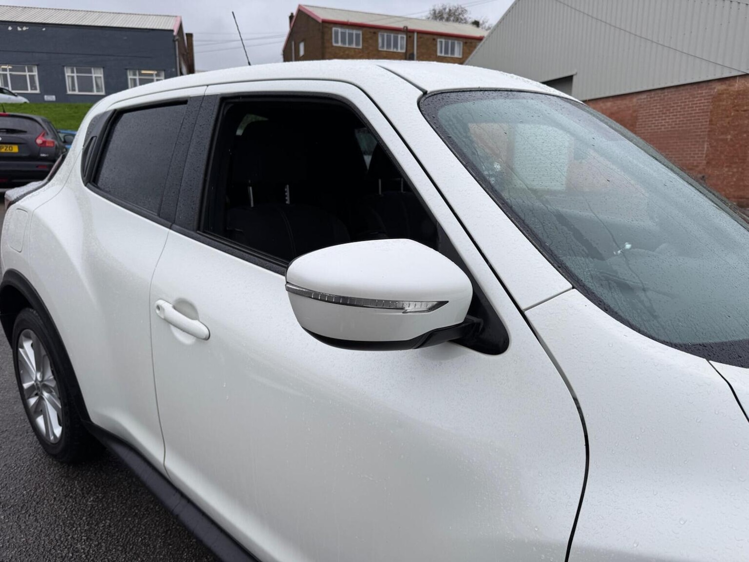 Used Nissan Juke 2015 for sale - 76830370: Photo 13