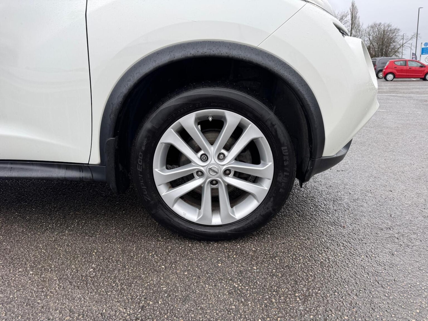 Used Nissan Juke 2015 for sale - 76830370: Photo 14