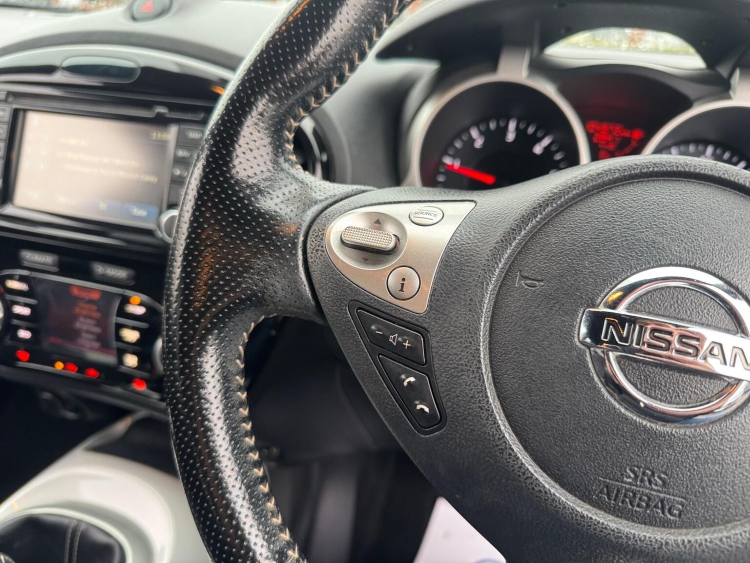 Used Nissan Juke 2015 for sale - 76830370: Photo 38